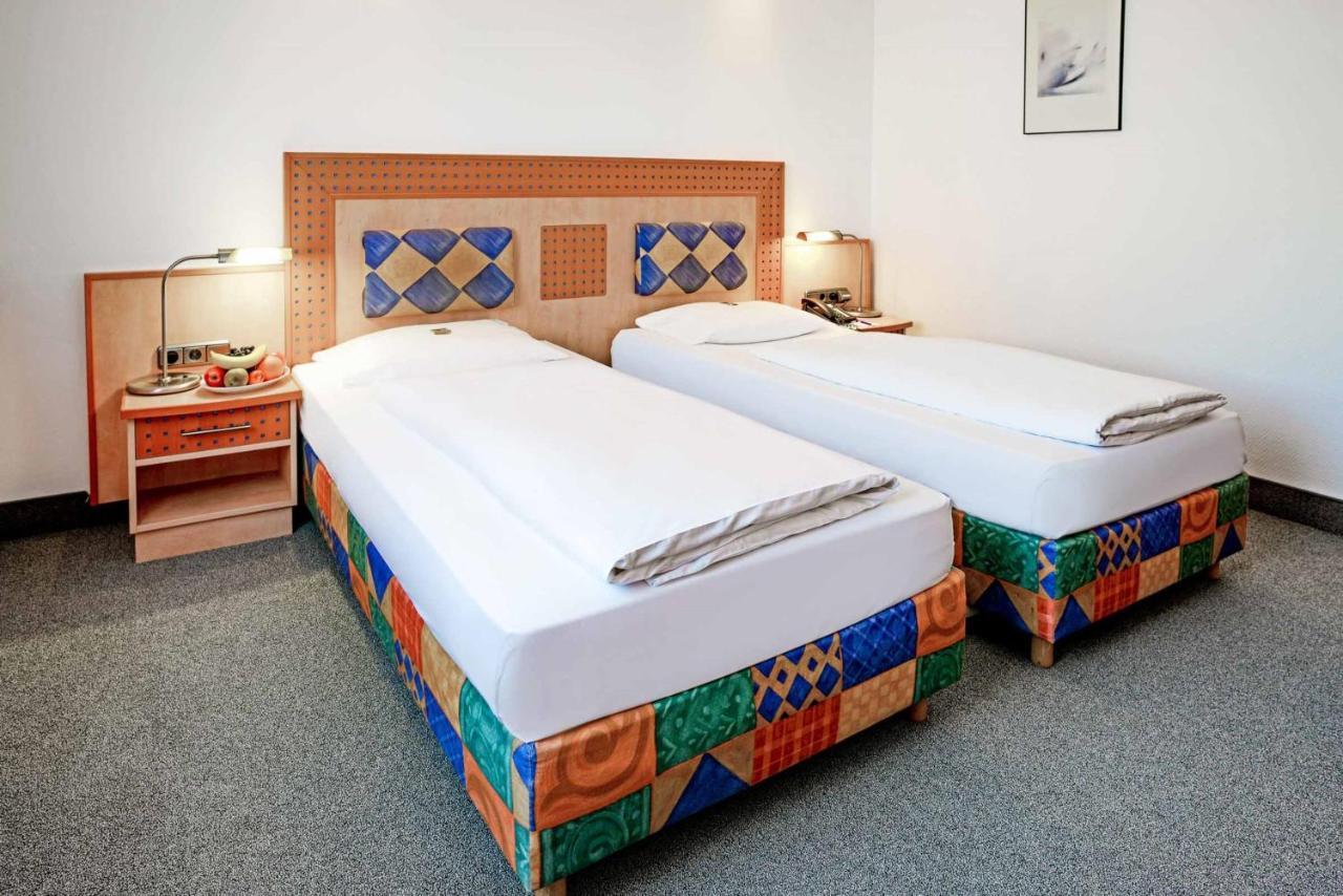Plaza Kongresshotel Europe Щутгарт Стая снимка