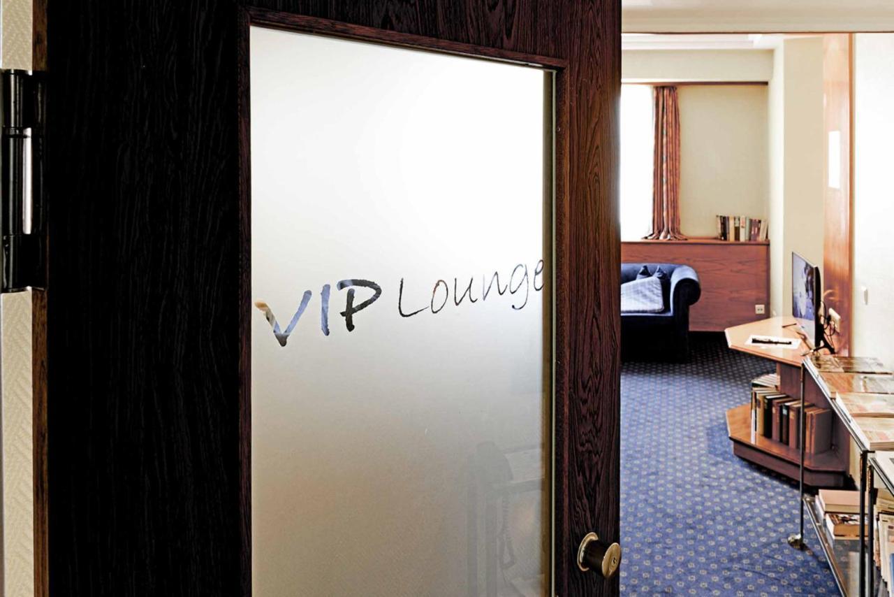 Plaza Kongresshotel Europe Щутгарт Екстериор снимка