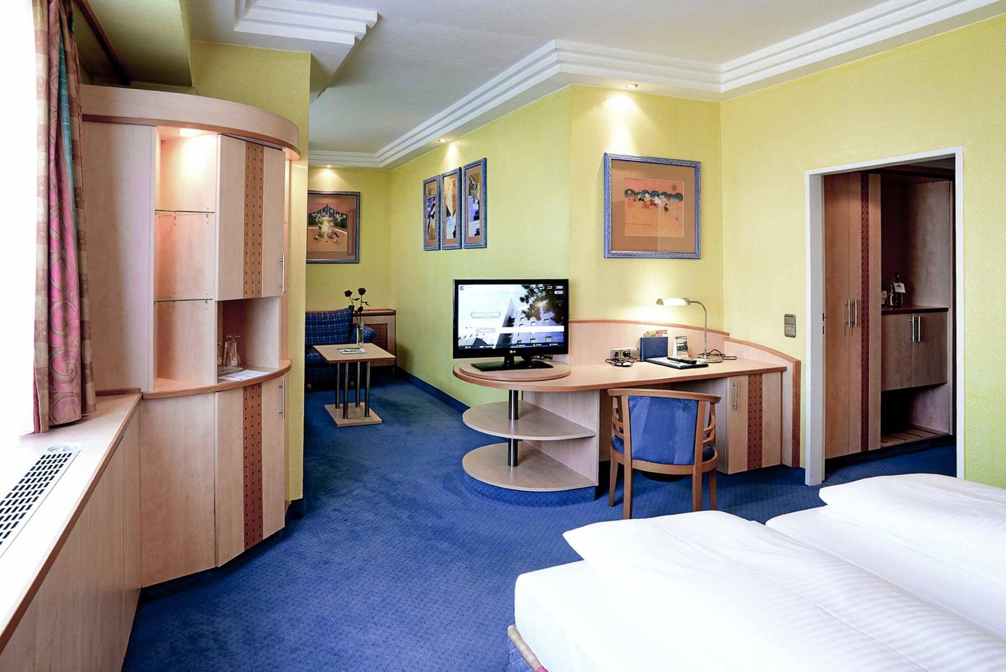 Plaza Kongresshotel Europe Щутгарт Екстериор снимка