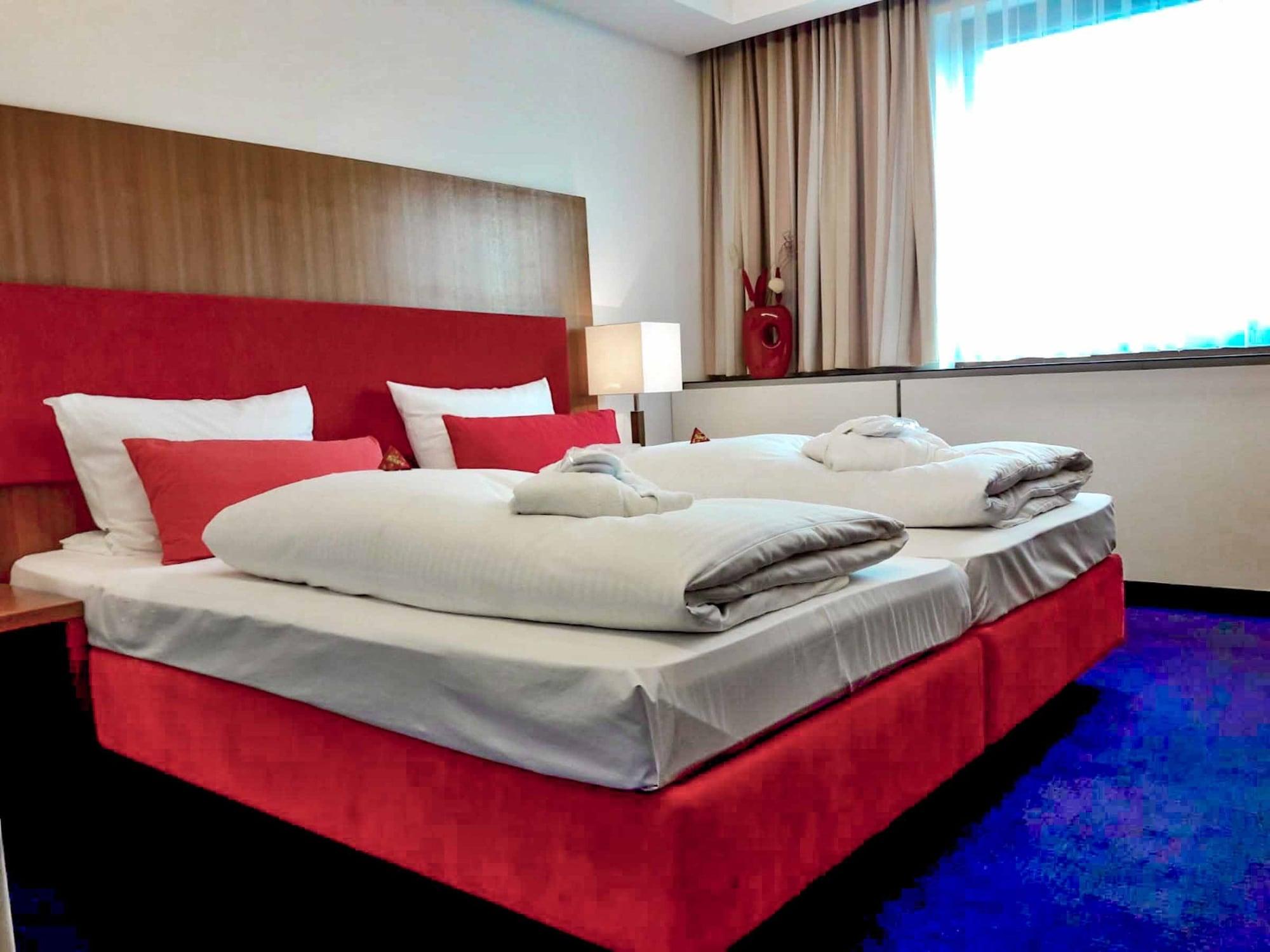 Plaza Kongresshotel Europe Щутгарт Екстериор снимка